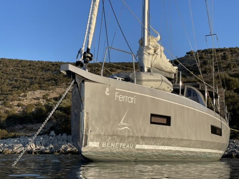 Book yachts online - sailboat - Oceanis 40.1 - FERRARI (Premium Specs: air condition, pearl grey hull Electric WC, Inverter, Underwater lights) - rent
