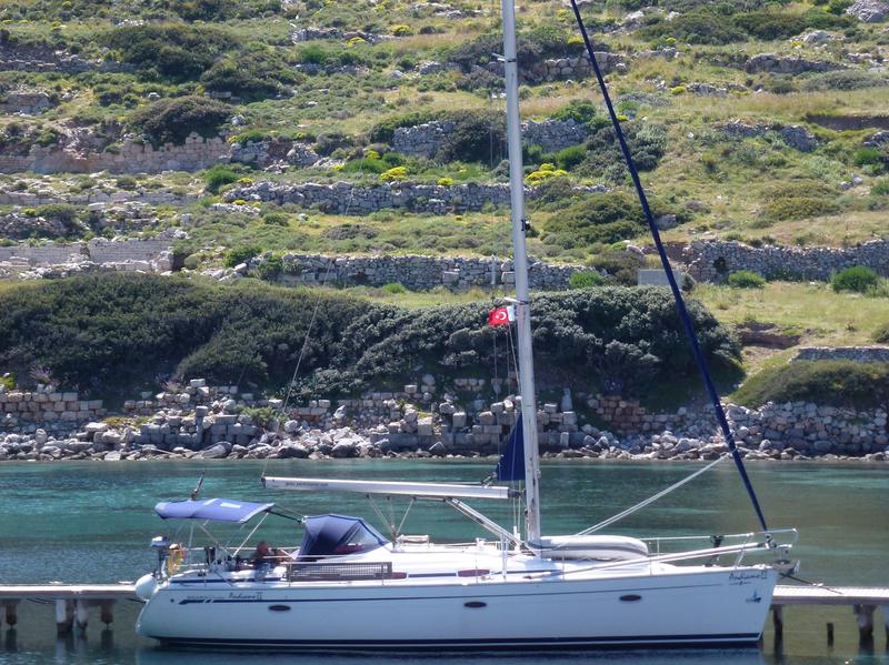 Book yachts online - sailboat - Bavaria 42 - Andiamo - rent