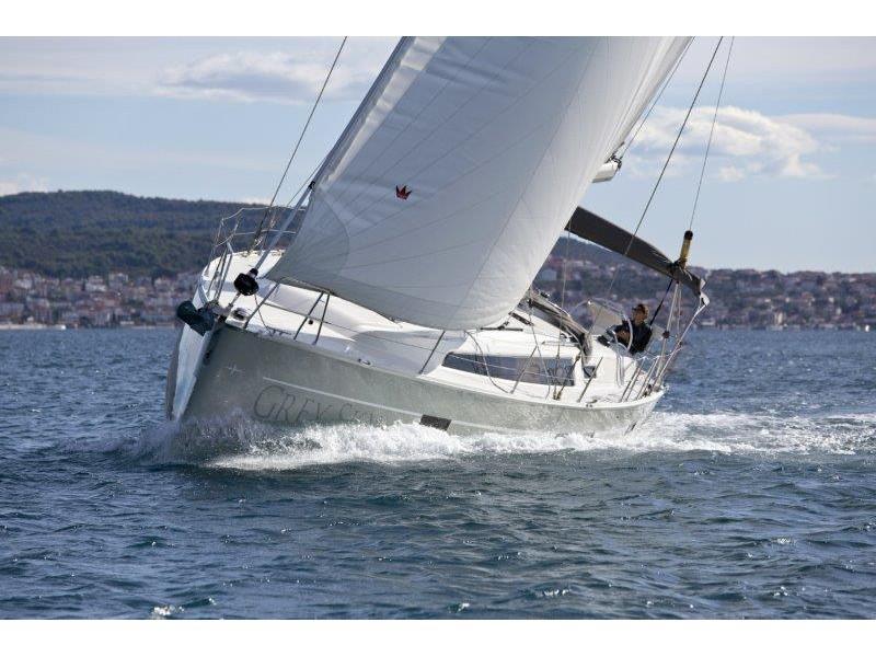 Book yachts online - sailboat - Bavaria 46 Cruiser - GREY SKY - rent