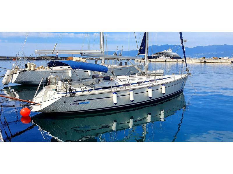 Book yachts online - sailboat - Bavaria 44 - Scorpion - rent