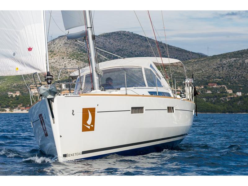 Book yachts online - sailboat - Beneteau Oceanis 45 - Fortune - rent