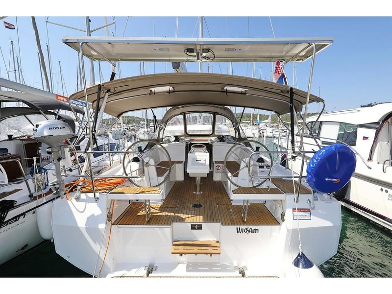 Book yachts online - sailboat - Bavaria C38 - WioSam - rent
