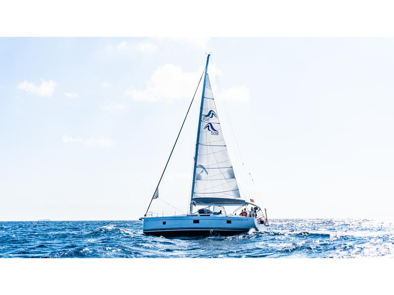 Book yachts online - sailboat - Hanse 508 - Infinity of Respect - rent