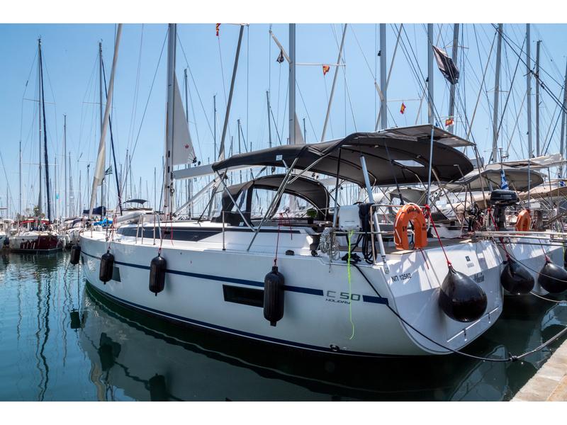 Book yachts online - sailboat - Bavaria C50 - Amalthia - rent