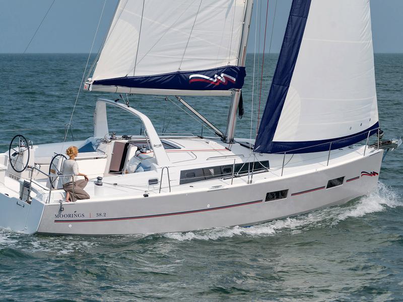 Book yachts online - sailboat - Moorings 382 -  - rent