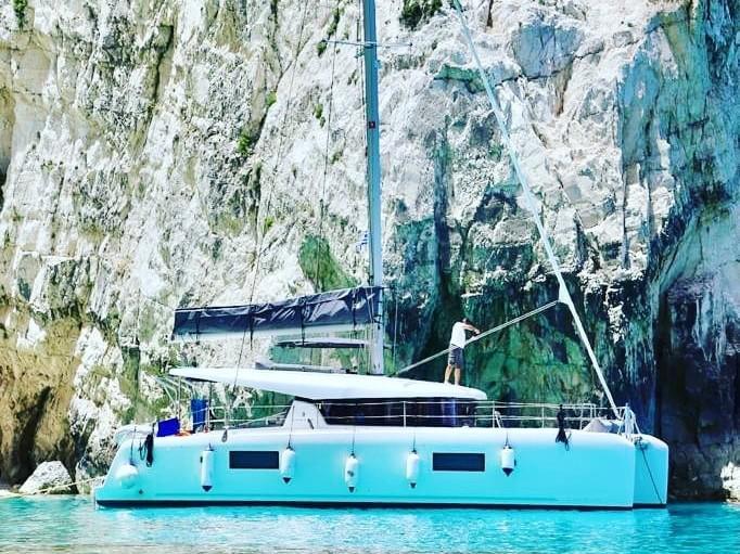 Book yachts online - catamaran - Lagoon 42 - Elysium crewed - VIP equipped - rent