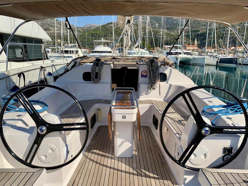 Book yachts online - sailboat - Elan 45 Impression - Skyfall - rent