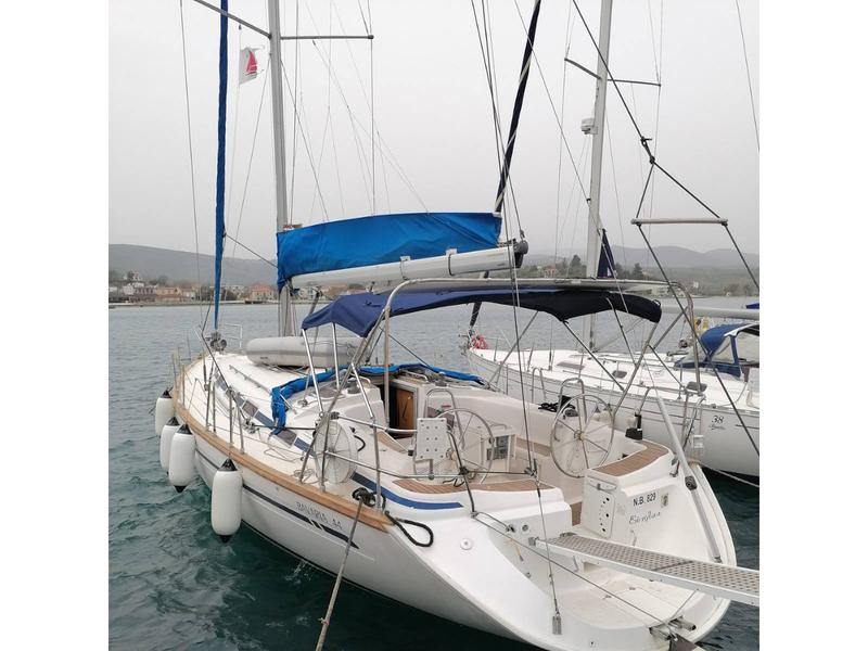 Book yachts online - sailboat - Bavaria 44 - Orion VI - rent