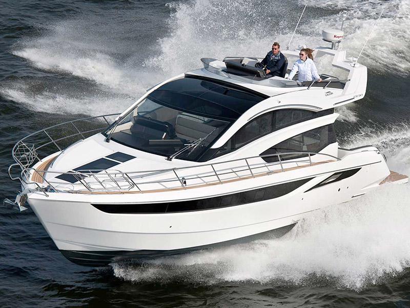 Book yachts online - motorboat - Galeon 430 Skydeck - Il Sogno III - rent