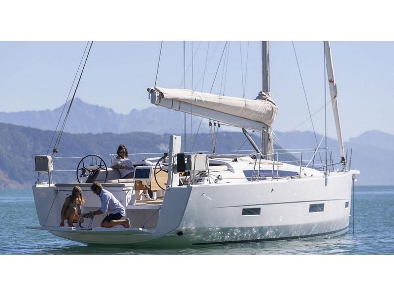 Book yachts online - sailboat - Dufour 430 Grand Large 2022 - Andream - rent