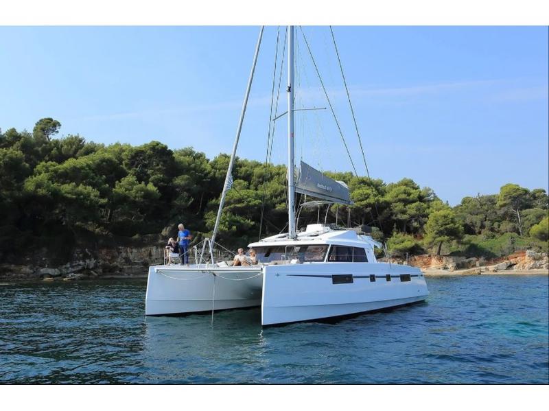 Book yachts online - catamaran - Nautitech 46 Fly - Aureliano - rent