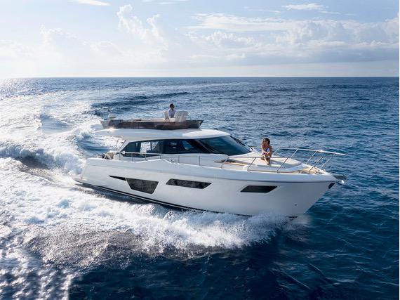 Book yachts online - motorboat - Ferretti 500 - Roch Antonio - rent