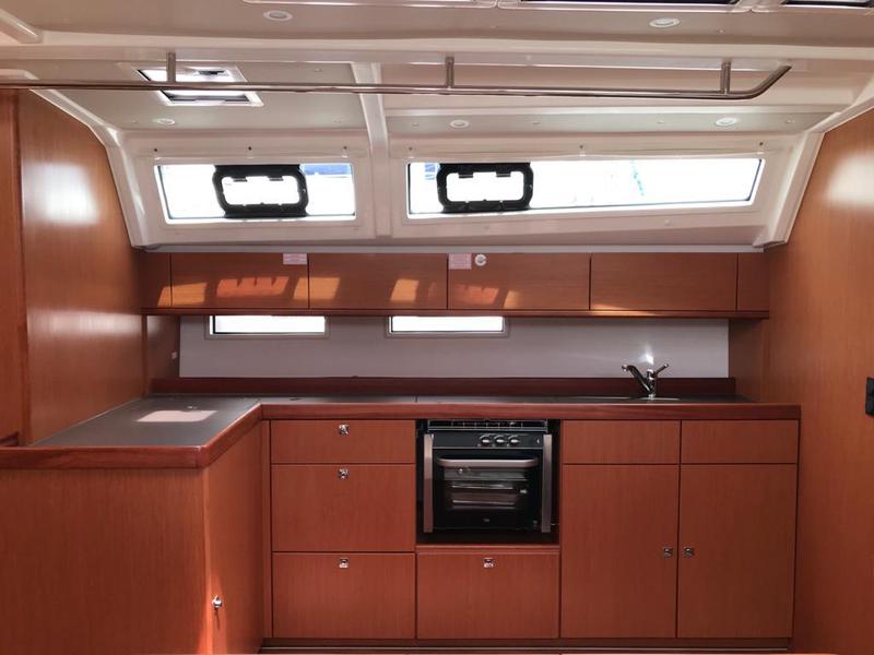 Book yachts online - sailboat - Bavaria 46 Cruiser - BAVARIA 46 CRUISER (2020) - MYK - rent