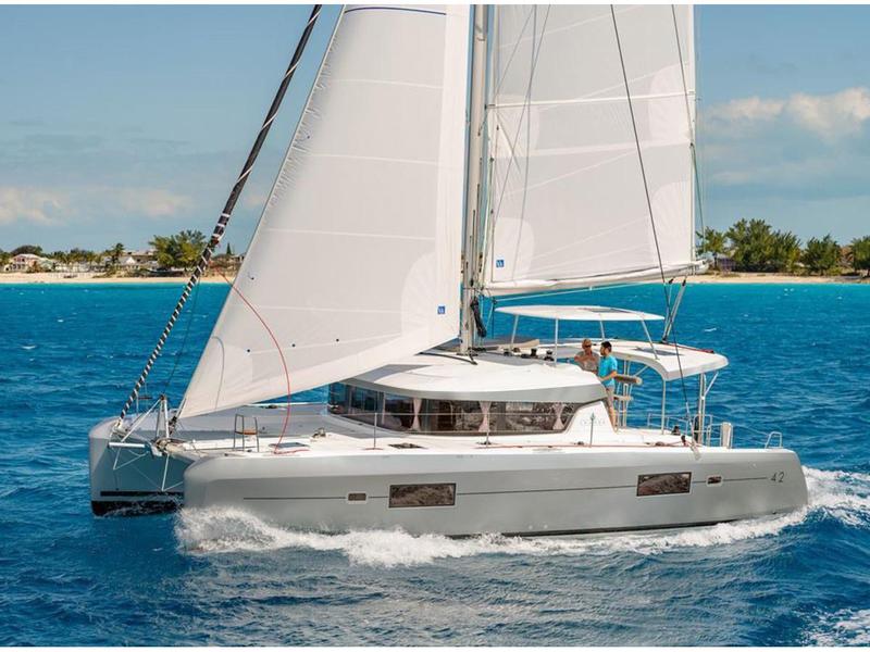 Book yachts online - catamaran - Lagoon 42 - MADRE PERLA - rent