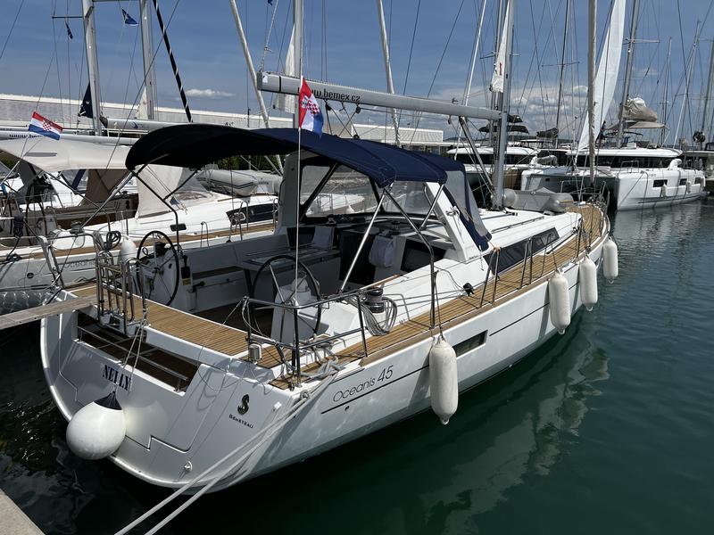 Book yachts online - sailboat - Oceanis 45 M - Nelly - rent