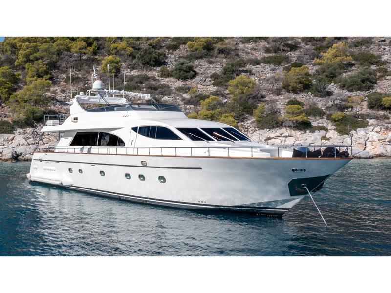 Book yachts online - motorboat - Falcon 86 - Estia Poseidon - rent