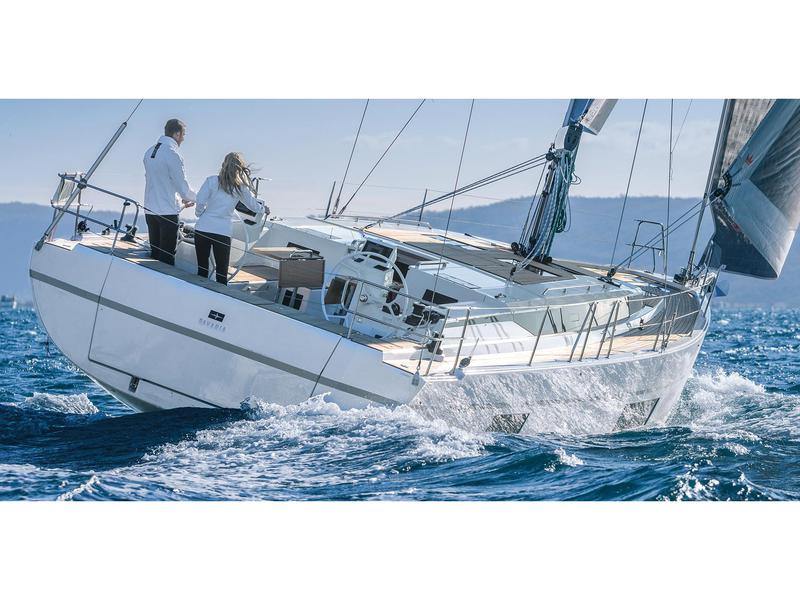 Book yachts online - sailboat - Bavaria C45 (5 cabins) - Mamma mia - rent