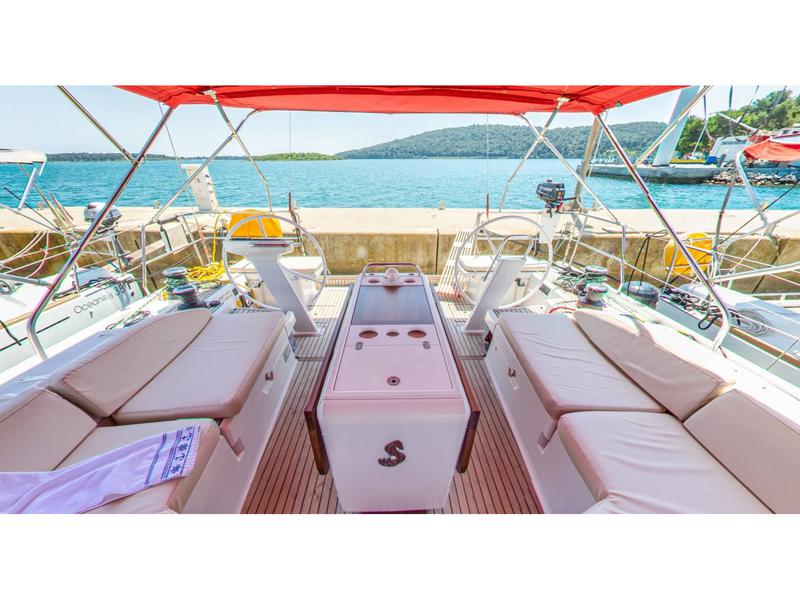 Book yachts online - sailboat - Oceanis 51.1 - South Point - rent