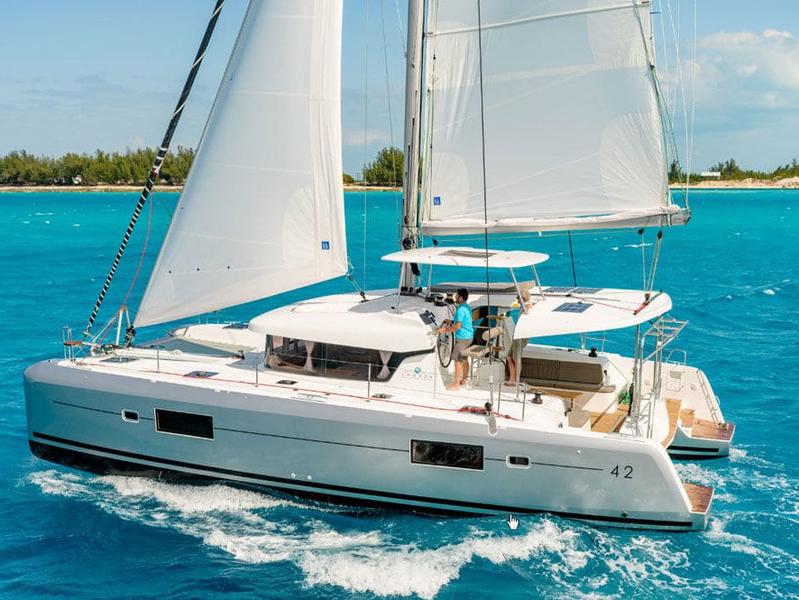 Book yachts online - catamaran - Lagoon 42 - Bige - rent