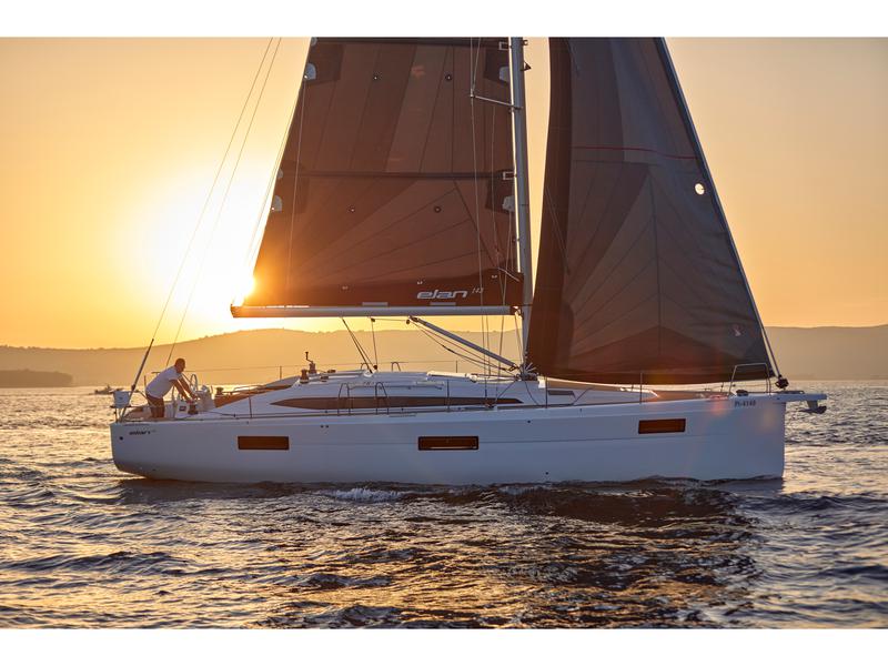 Book yachts online - sailboat - Elan Impression 43 NEW - ZARA - rent