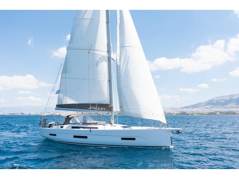 Book yachts online - sailboat - Dufour 530 AC &amp; GEN &amp; WM - DIMPA - rent