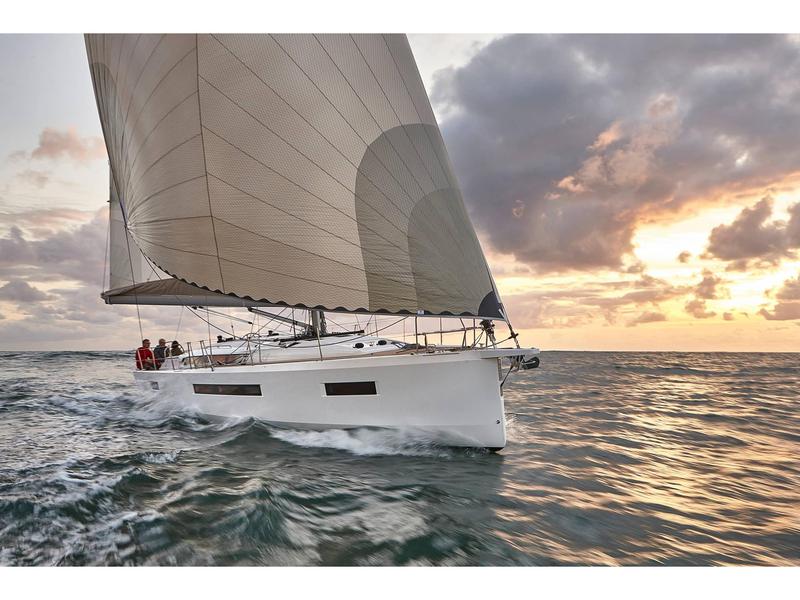 Book yachts online - sailboat - Sun Odyssey 490 - First Ride - rent