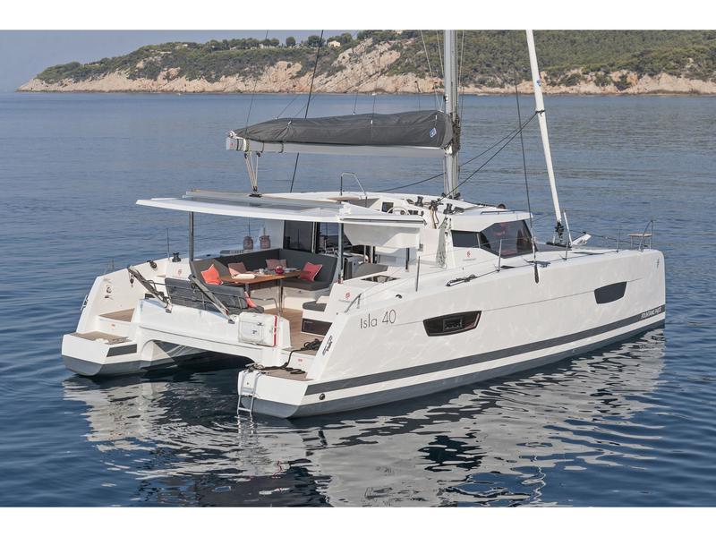 Book yachts online - catamaran - Isla 40 - AIFOS - rent