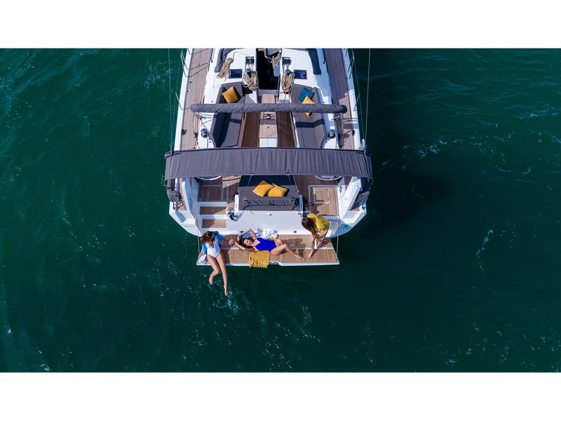 Book yachts online - sailboat - Dufour 470 (4+1) - AQUA AZZURO - rent