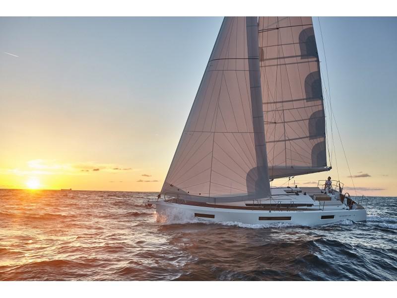 Book yachts online - sailboat - Sun Odyssey 440 - nessun nome - rent