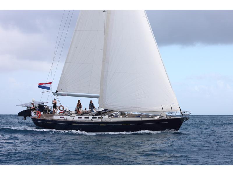 Book yachts online - sailboat - Beneteau 57 - Fred - rent