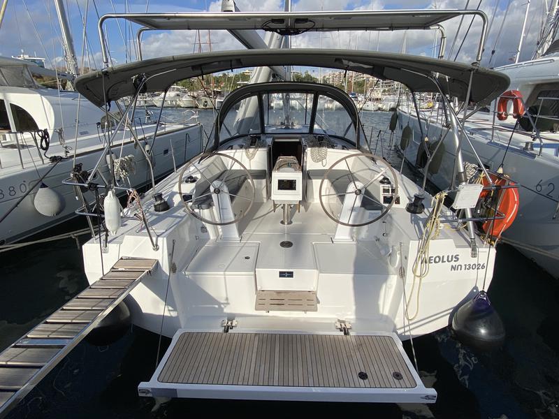 Book yachts online - sailboat - Bavaria C42 - Aeolus - rent