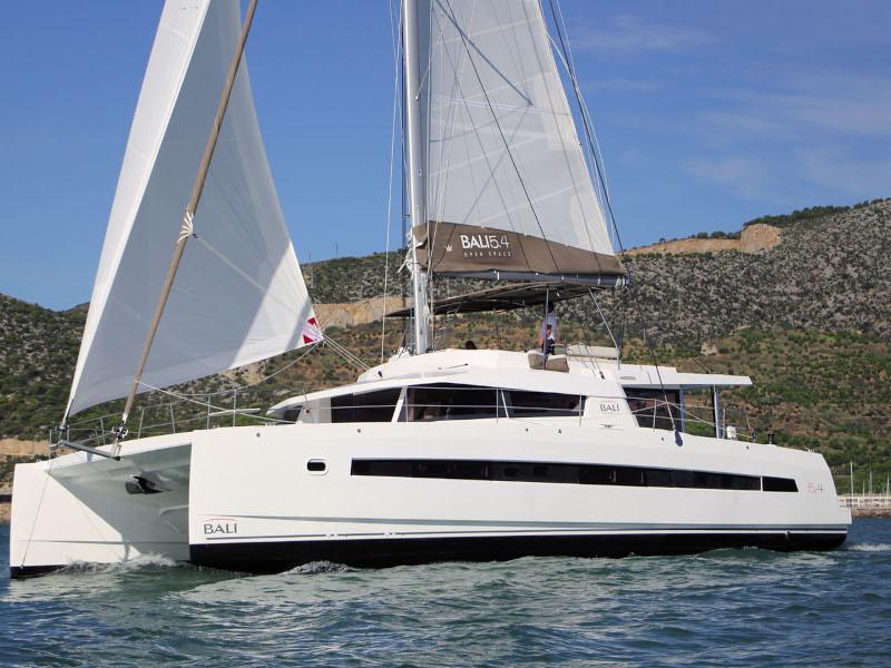 Book yachts online - catamaran - Bali 5.4 - Light Blue - rent