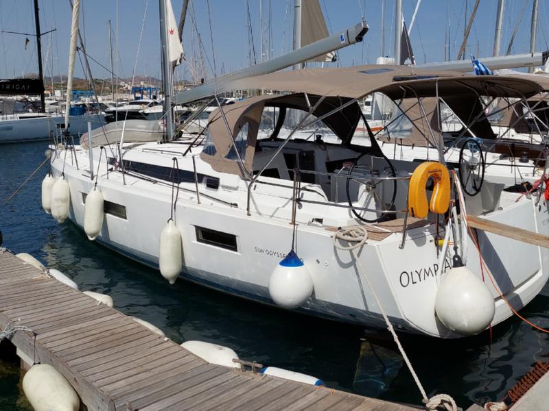 Book yachts online - sailboat - Sun Odyssey 440 - OLYMPIA - rent