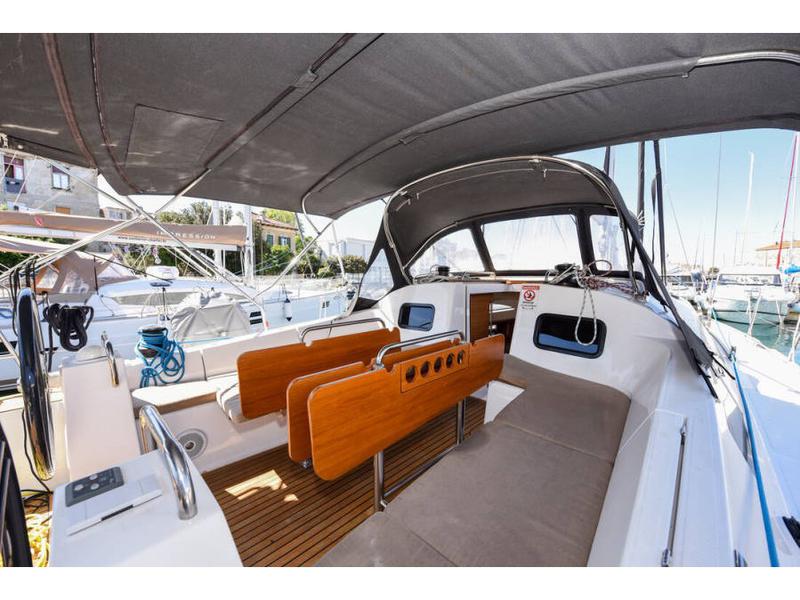 Book yachts online - sailboat - Elan Impression 45.1 - SALI - rent