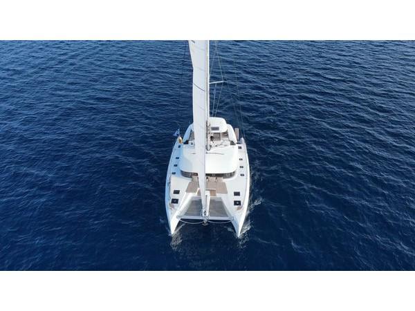 Book yachts online - catamaran - Lagoon 50 - Sophia - rent
