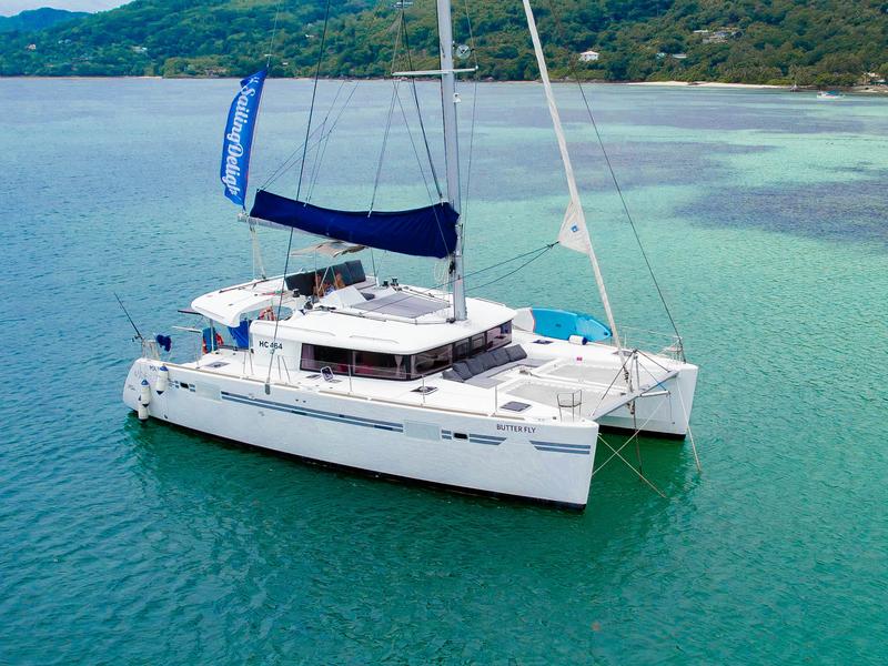 Book yachts online - catamaran - Lagoon 450 Fly - Butterfly - rent