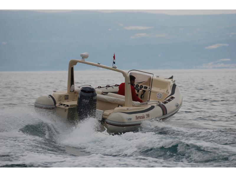 Book yachts online - motorboat - Barracuda 590 - Barracuda 11 - rent