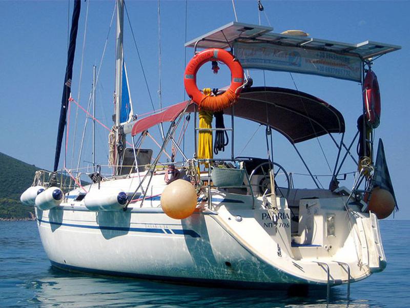 Book yachts online - sailboat - Bavaria Cruiser 34 - Paliria - rent