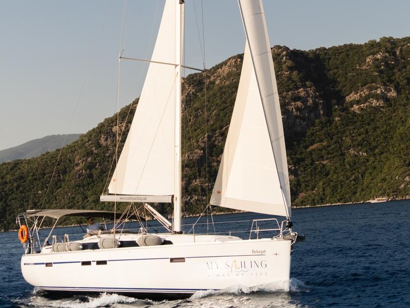 Book yachts online - sailboat - Bavaria Cruiser 46 - Beluga 1 - rent