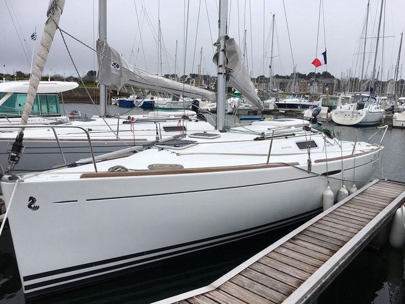 Book yachts online - sailboat - First 25.7 QR - Bangalore - rent