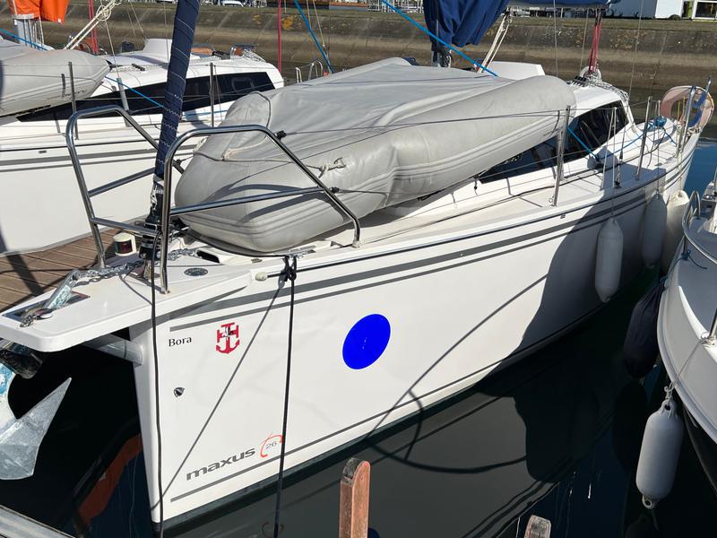 Book yachts online - sailboat - Maxus 26 - Bora - rent