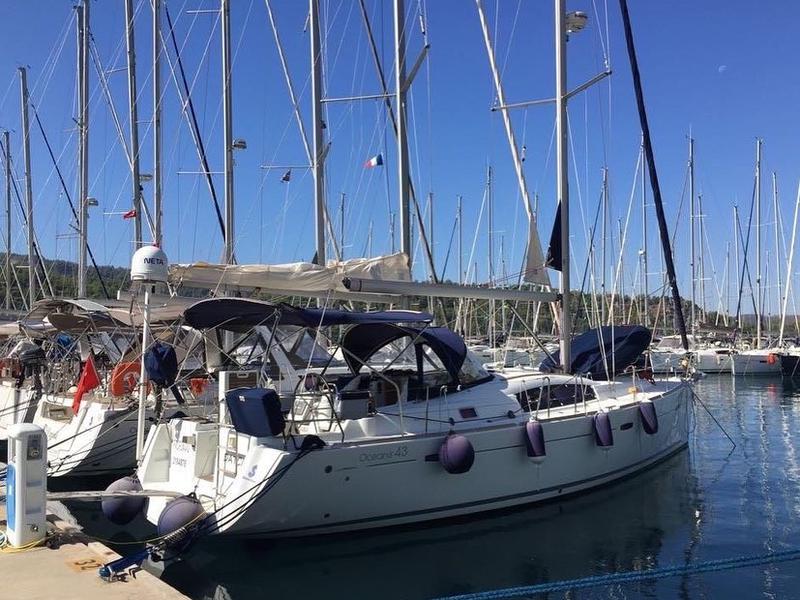 Book yachts online - sailboat - Oceanis 43 - Ametis - rent