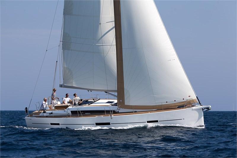 Book yachts online - False - Dufour 460 Grand Large (4Cab) - Alila III - rent