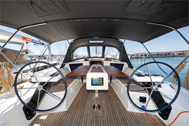 Book yachts online - False - Dufour 390 Grand Large (3Cab) - Nunet - rent