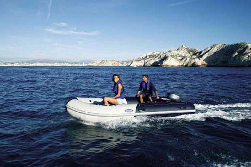 Book yachts online - False - Zodiac Zoom 400 - 190122 - rent