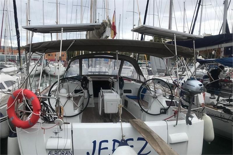 Book yachts online - False - Sun Odyssey 519 (5Cab) - Alboran Jerez (Mallorca/La Lonja) - rent