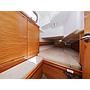 Book yachts online - sailboat - Bavaria 37 Cruiser - Mateja - rent