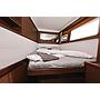 Book yachts online - catamaran - Lagoon 450 S - ADRIATIC QUEEN - rent