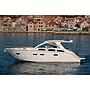 Book yachts online - motorboat - Sealine SC35 - Lara - rent