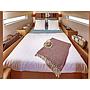 Book yachts online - sailboat - Sun Odyssey 440 - Summer Salt - rent